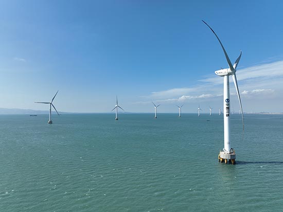 世纪平台：全球单机容量最大16兆瓦海上风电机组福建下线 转动一圈可发电34.2千瓦时(图2)