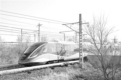 世纪平台：全球首列氢能源市域列车完成满载运行试验
